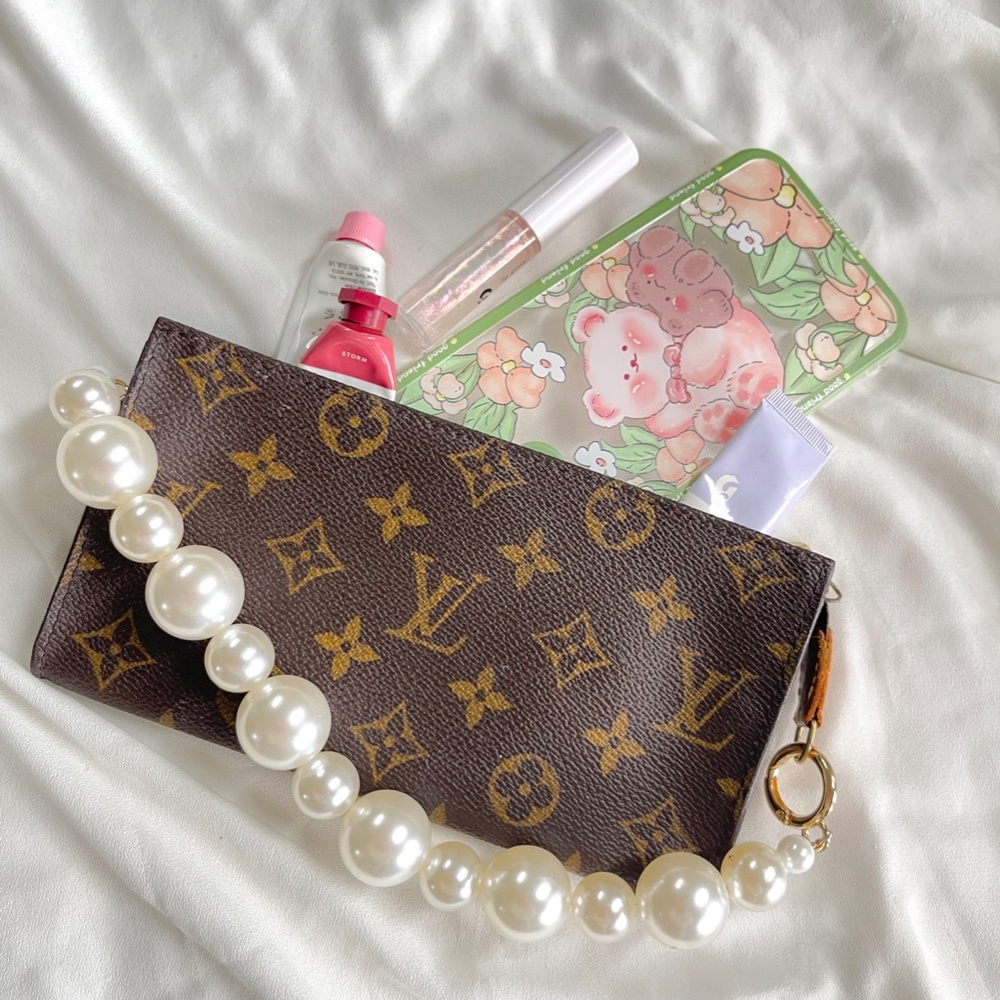 ✨🍒Authentic Bucket bag GM✨🍒 - Picture 14 of 14
